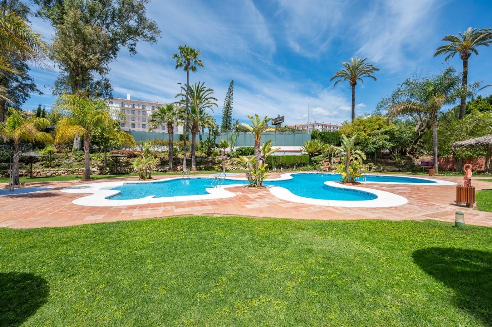 Charming And Spacious Apartment In Medina Garden - Puerto Banus Marbella Kültér fotó